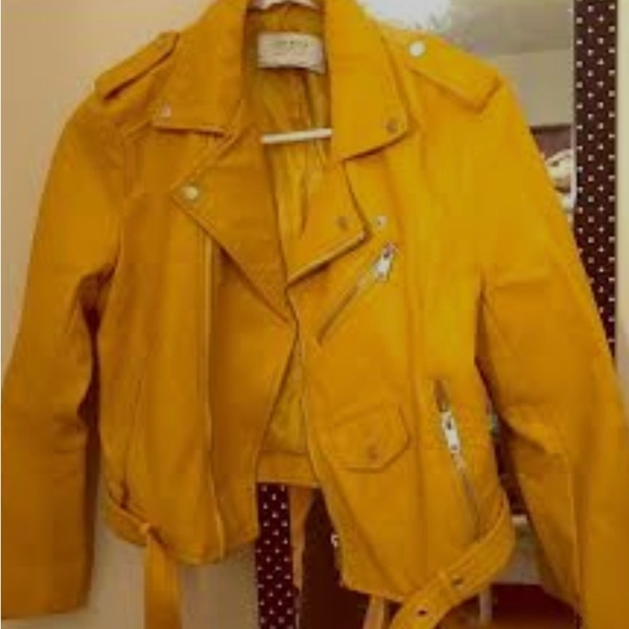 BERSHKA Suede Yellow Jacket - Picture 3 of 3